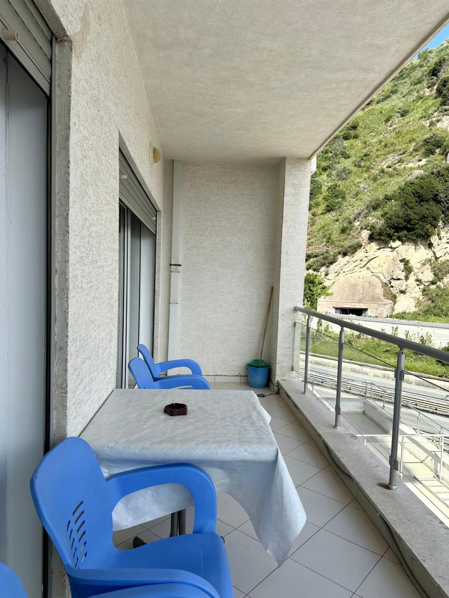 Apartment Ermest ,Kavaje Rock دراس المظهر الخارجي الصورة